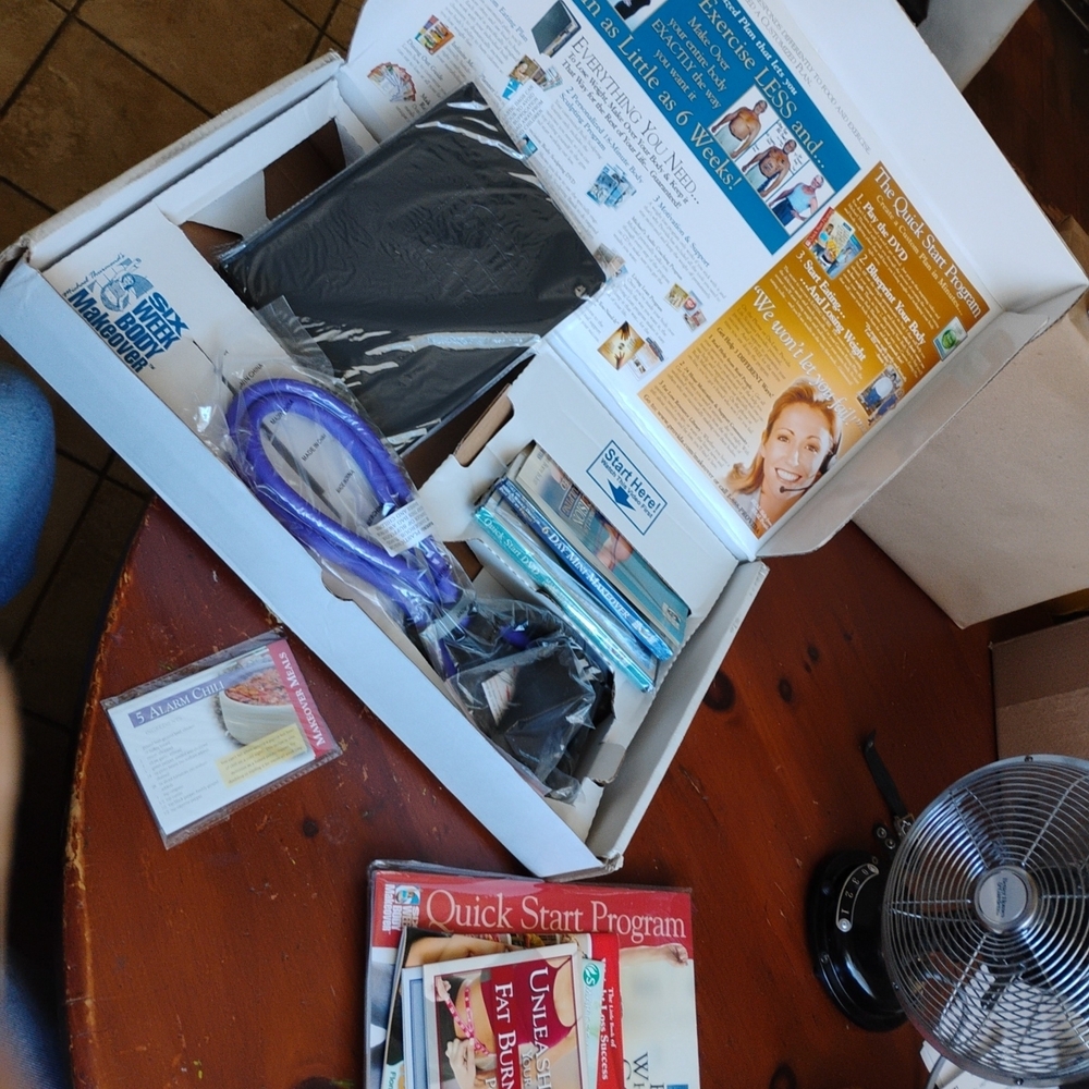 Provida Live Sciences 6 Week Body Makeover, Intact Slightly Opened,Great Conditi